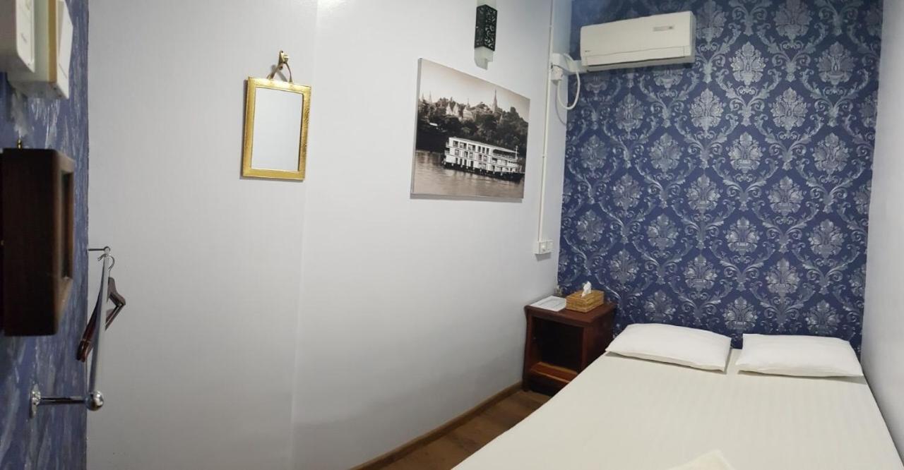 Hostel He-O Yangon Dış mekan fotoğraf