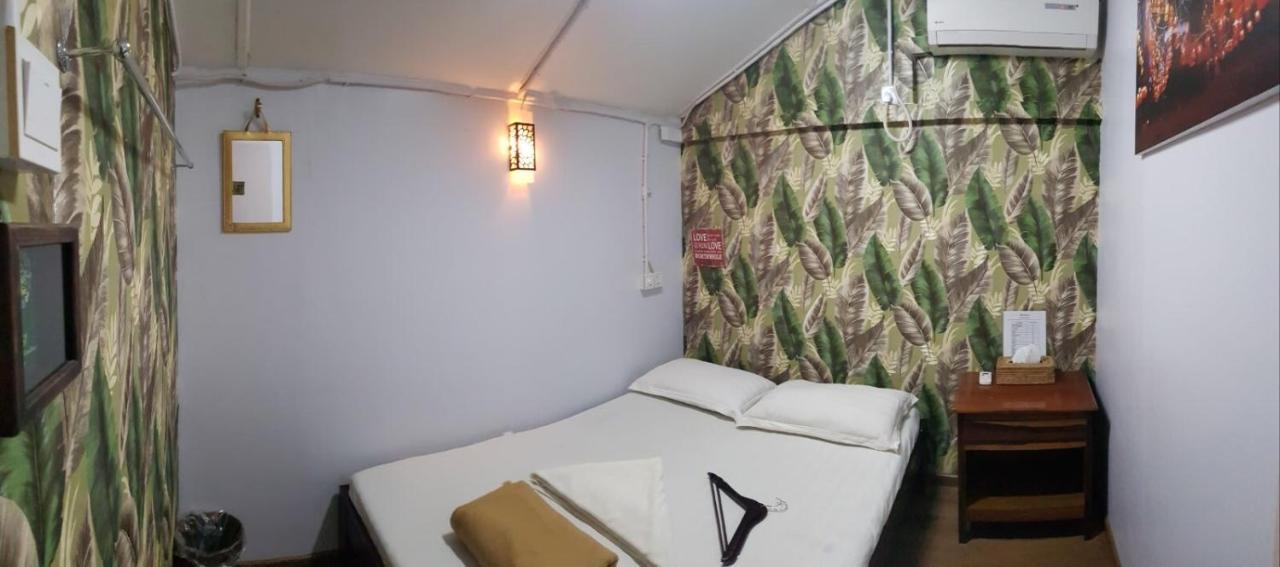Hostel He-O Yangon Dış mekan fotoğraf